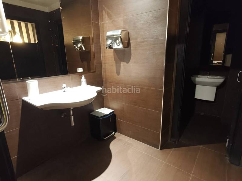 Foto eaf2f33d-b4e6-4a8b-9196-a8cef05b10b5. Local comercial local en venta en indautxu en Casco Viejo Bilbao