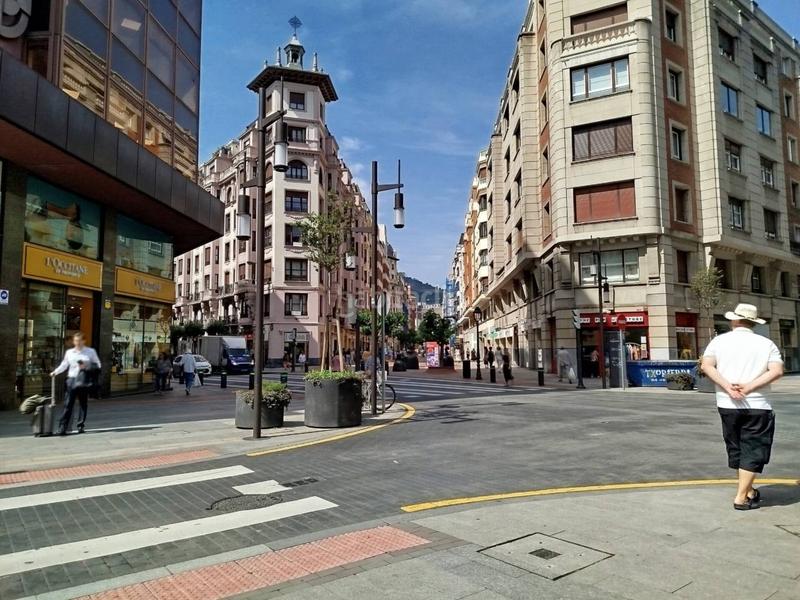 Foto dfd8ce3a-f6b2-448c-a1db-f81caef1c9b3. Alquiler oficina  en alquiler en indautxu en Bilbao