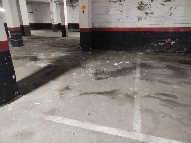 Foto 89747939-7643-41cd-8a54-8a79ef8cd624. Car parking in Sabino Arana-Jesuitas Bilbao