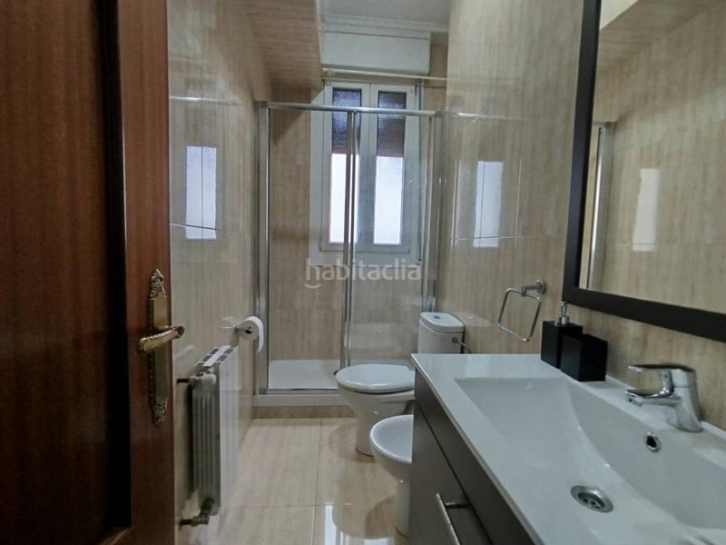 Foto 5d7b1bc6-9057-4d1c-9d3e-396caab7ae11. Location appartement dans autonomia 67 dans Basurtu Bilbao