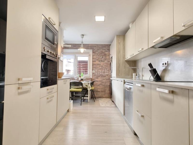 Foto 01239c20-4e20-4c04-a262-25abca3cad9f. Flat with heating parking in santa maría de Getxo Getxo