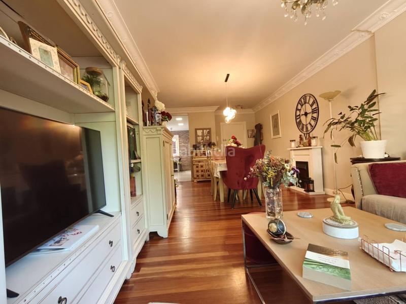 Foto 0f6aa8b0-eb31-4987-b2d5-78de17442530. Flat with heating parking in santa maría de Getxo Getxo