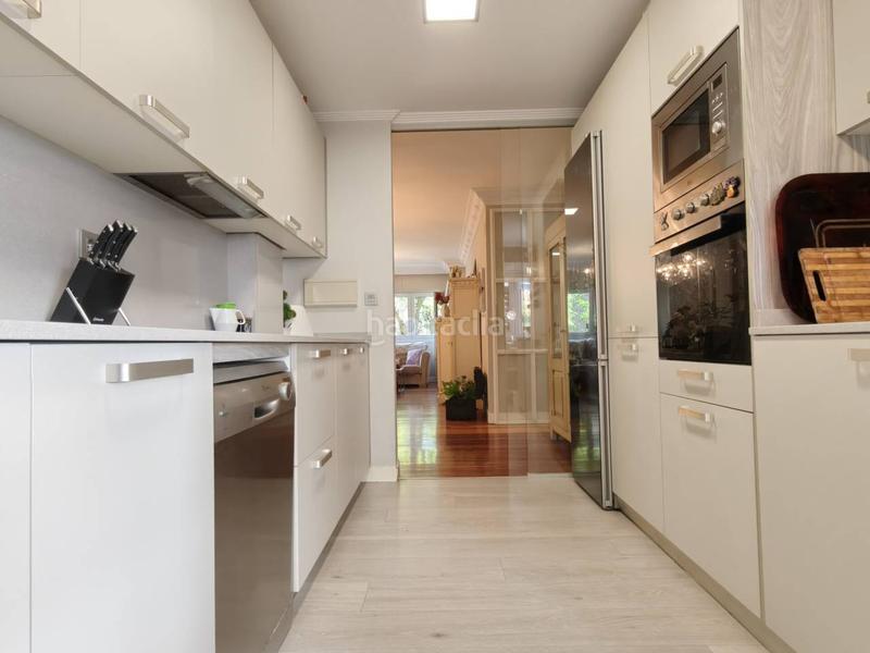 Foto 42187881-f7e2-4b8c-9ed1-a24659bbb4da. Flat with heating parking in santa maría de Getxo Getxo