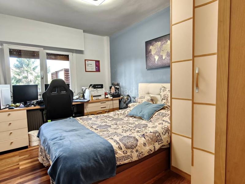 Foto 51d8623b-feff-4fe2-a8a3-389c7527ef2d. Flat with heating parking in santa maría de Getxo Getxo