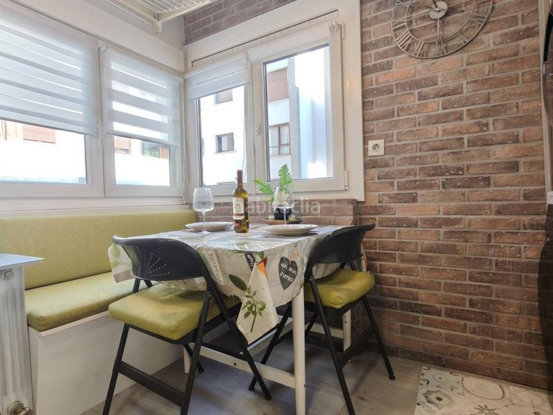 Foto 5b456d84-e0dc-455c-80ef-d63ee7b24759. Flat with heating parking in santa maría de Getxo Getxo