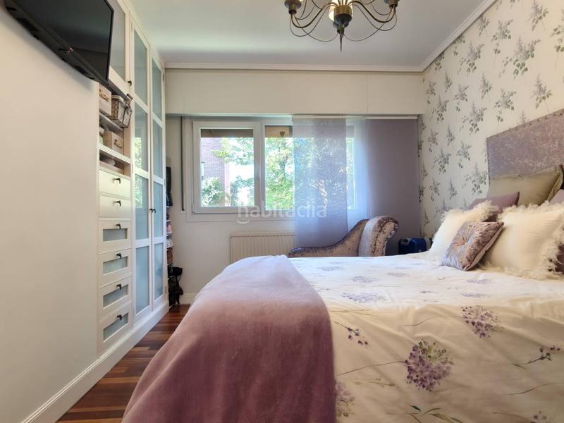 Foto 7c6662ea-2920-411f-be71-dbded9ba4b9c. Flat with heating parking in santa maría de Getxo Getxo