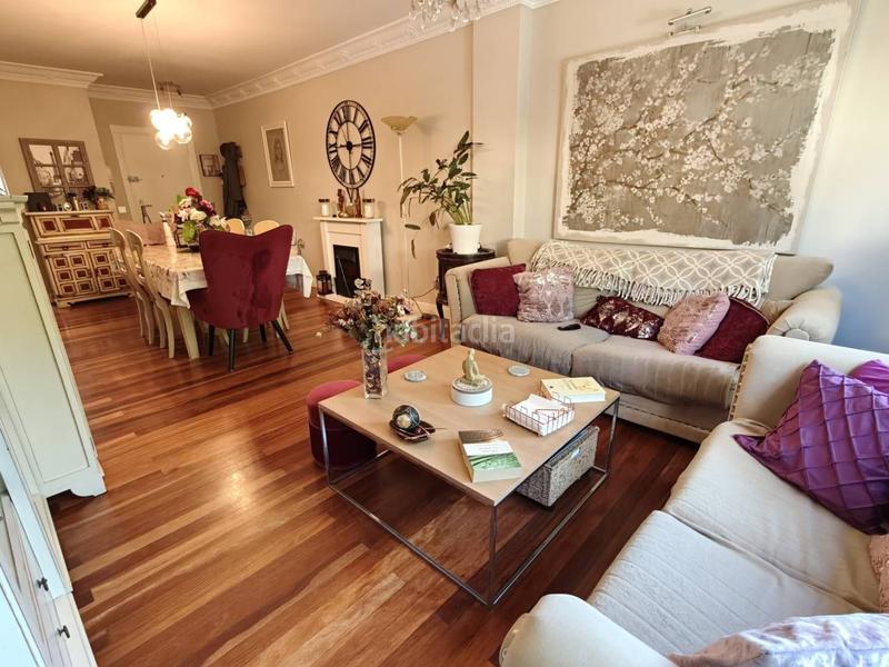 Foto 84589996-12bb-4130-a5c2-bf560468793a. Flat with heating parking in santa maría de Getxo Getxo