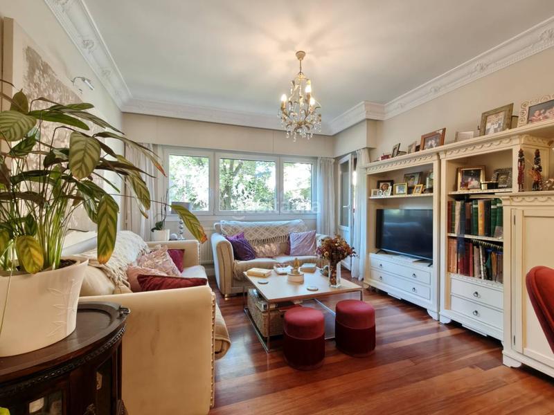 Foto fb8b6da5-de08-4bab-9140-ffb82d159e89. Flat with heating parking in santa maría de Getxo Getxo