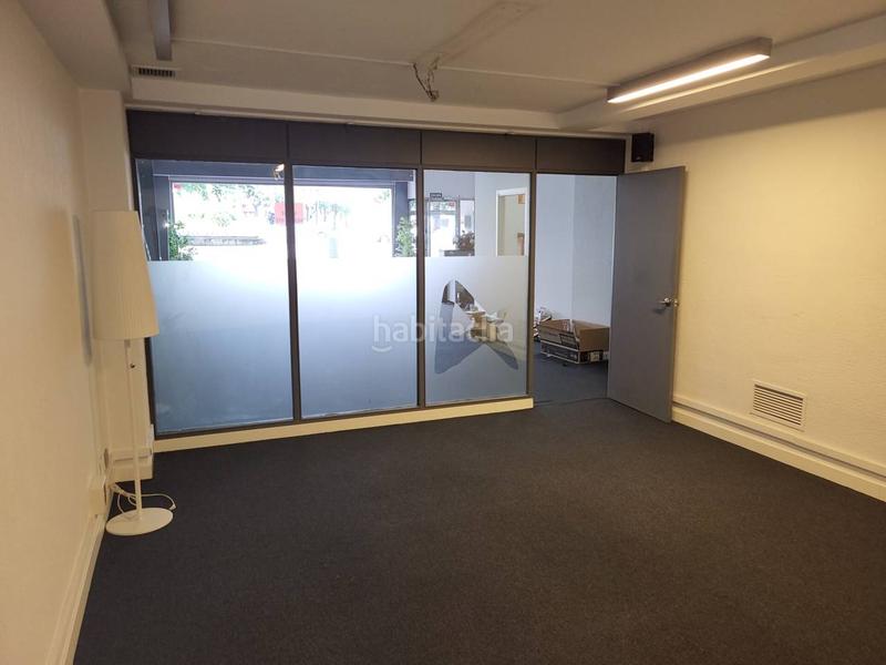 Foto 36806896-bdff-4b98-a153-fd875028bcdd. Local comercial a Sabino Arana-Jesuitas Bilbao