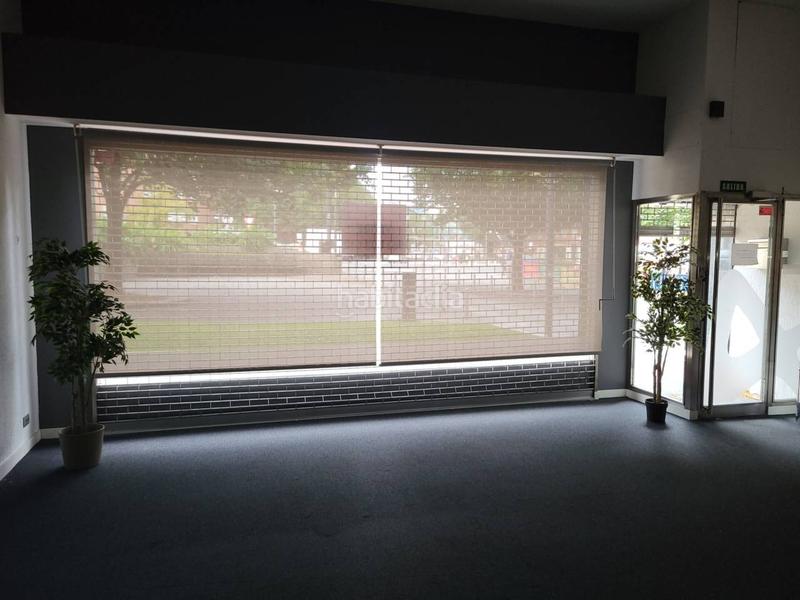 Foto c31de10a-cc3a-4f64-a9f4-ff37ac633af6. Local comercial a Sabino Arana-Jesuitas Bilbao