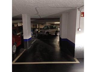 Lloguer Aparcament cotxe  Mazarredo. Garaje en alquiler en el ensanche. mazarredo con henao