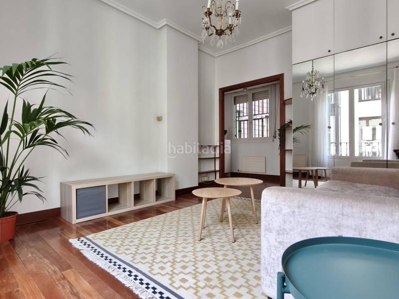 Foto 180840fc-fce3-4e15-adff-67e414e1ae70. Rent flat with heating in Casco Viejo Bilbao