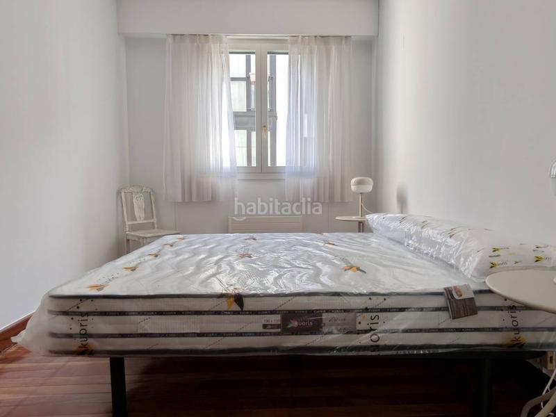 Foto c41ce945-0253-480c-80fa-2049a47904de. Rent flat with heating in Casco Viejo Bilbao