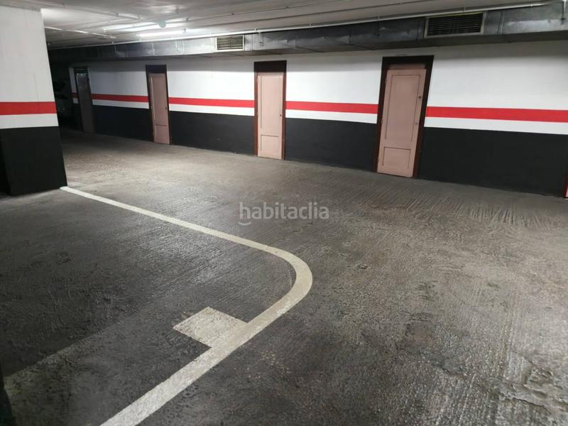 Foto 03ec2144-7e97-43b2-b812-e7e112db4736. Parking coche garaje en venta en deusto en San Pedro de Deusto - La Ribera Bilbao