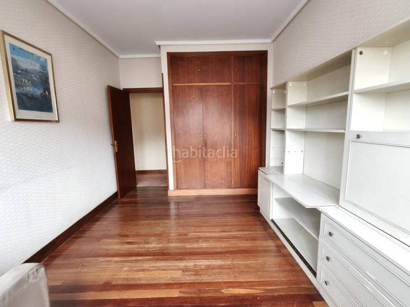 Foto 1becedd9-f13e-4295-ab15-480d2461dc98. Flat with heating parking in Ensanche - Moyua - Diputación Bilbao