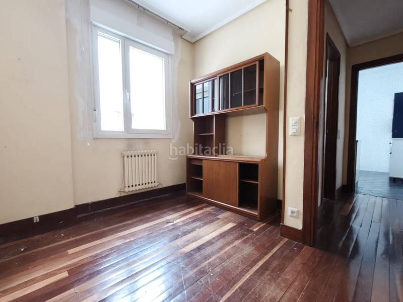 Foto cea5b80a-5c82-4998-9c2e-7f5ab698db95. Flat with heating parking in Ensanche - Moyua - Diputación Bilbao
