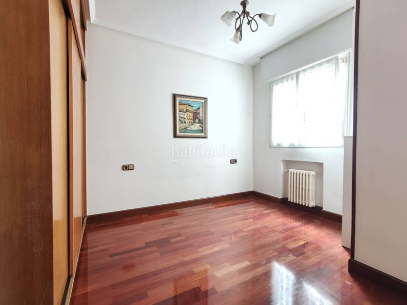 Foto b3d113c9-973e-4daa-841b-3ec7e22977dc. Piso venta de piso en Zona Indautxu Bilbao