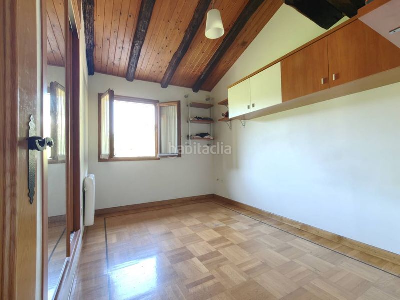 Foto eebc9f16-2b4f-42d1-a6c2-e02253f0616d. Casa adossada amb calefacció a Arrankudiaga / Zollo