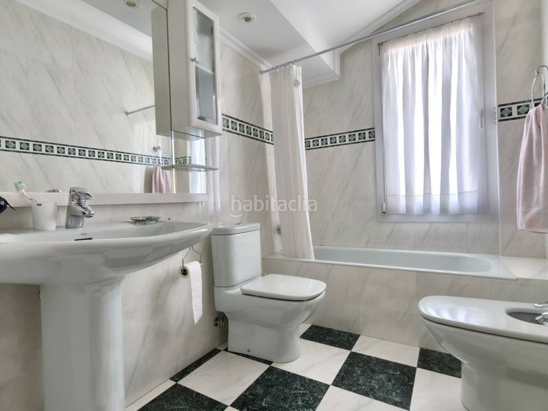 Foto 1bceb88c-d175-4dce-807b-fa98c095c8cb. Chalet con parcheggio in Negurigane-Peruri Leioa