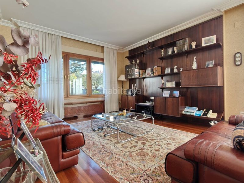 Foto b1301281-8df5-4079-9387-3208a07c2423. Chalet con parcheggio in Negurigane-Peruri Leioa