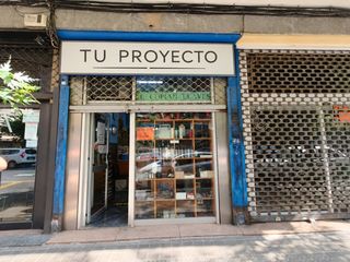 Local Comercial a Calle Rodríguez Arias