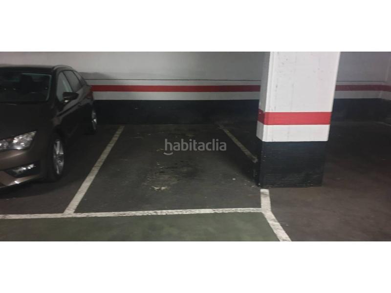 Foto 96048f51-71fe-4945-8129-df0f55284a6a. Aparcament cotxe a Abandoibarra - Guggenheim Bilbao