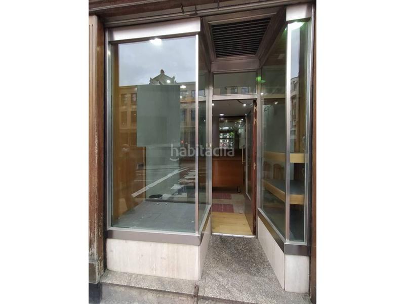 Foto 3aa8bd6b-ecab-458f-bd04-1a6afbd01704. Location local commercial dans Zabalburu Bilbao