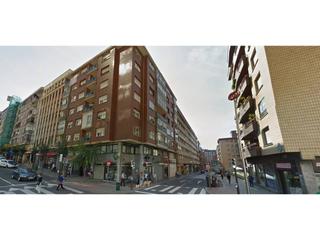 Local commercial à Iturralde. Local comercial en venta en santutxu