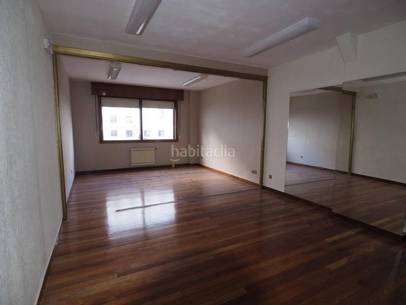 Foto 7c4243d2-4c1f-4923-b61a-abeca652d3d3. Rent office space with heating in Sabino Arana-Jesuitas Bilbao