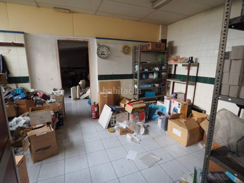 Foto b4e43eac-0c4f-45f3-b90f-78737e7c0001. Affitto capannone industriale in Etxebarri, Anteiglesia de San Esteban