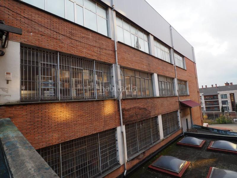 Foto bcb31510-2edc-45bc-a5a4-55f183aa435f. Affitto capannone industriale in Etxebarri, Anteiglesia de San Esteban