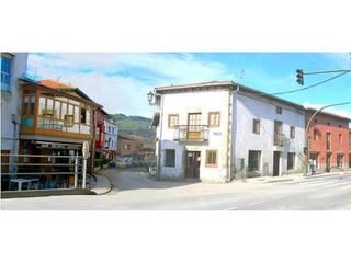 Casa  Barrio somavilla. Casa bar en venta en bádames
