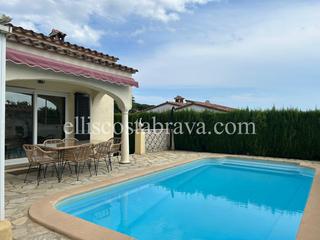 Casa a Riells