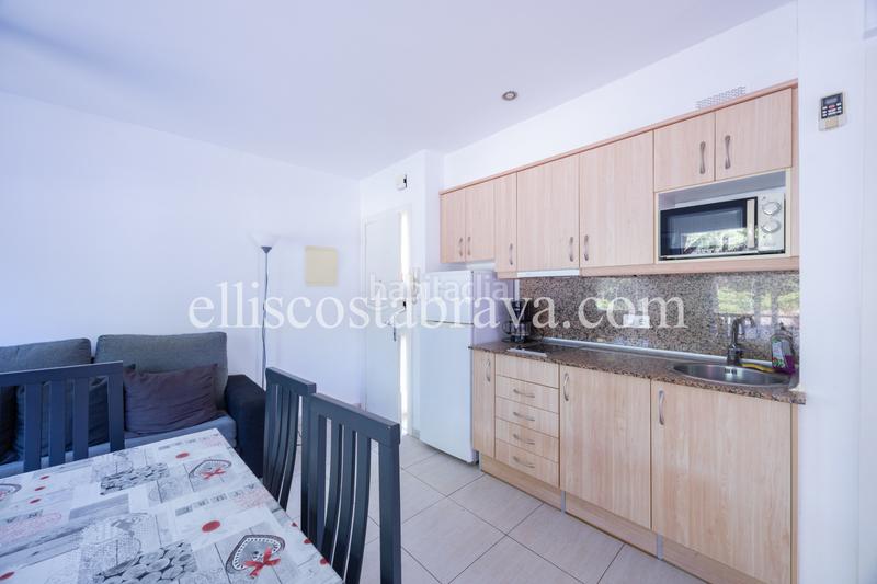 Foto 7a120286-39fa-4bfb-bbeb-da807d642938. Appartement avec chauffage dans Montgó Escala (L´)