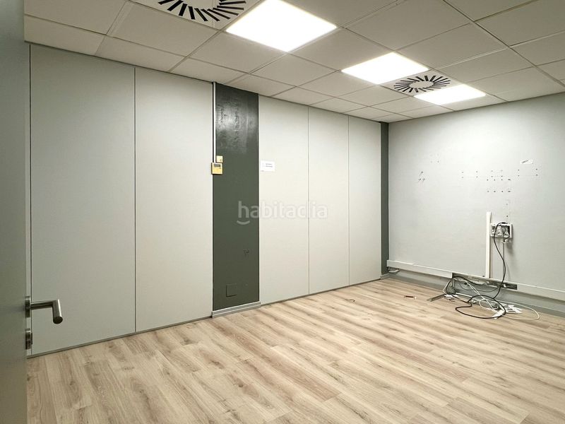 Foto 9fa675f9-23bf-4008-921e-b2b82eb1807d. Local comercial en etxepare 6 en Zarautz
