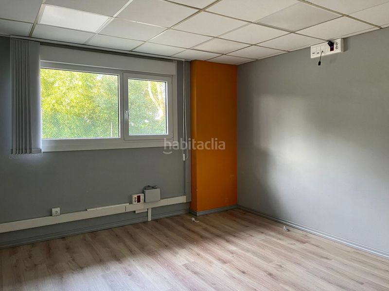 Foto a02fbe08-68af-40fc-aa8b-feb93f768f6a. Local comercial en etxepare 6 en Zarautz