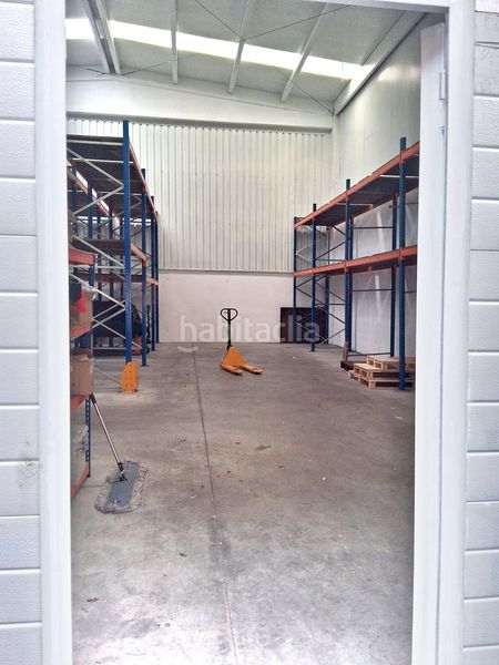 Foto 12f2162b-621a-44bb-8967-3407546e469a. Nau industrial a Azpeitia