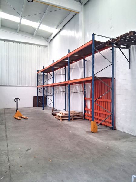 Foto 88a48ec9-fc30-4ec3-8f9a-391228f17a2c. Nau industrial a Azpeitia