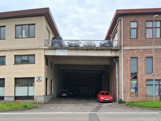 Nau industrial a Zarautz. Abendaño industrialdea
