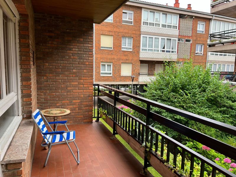 Foto 6f15d254-8bd7-46b9-8c67-bcbcee74991a. Pis a Zarautz