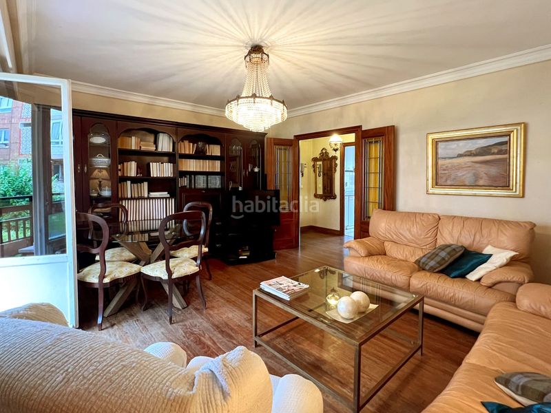 Foto 8c36c2ab-058c-46ff-8872-25baa6805f50. Pis a Zarautz