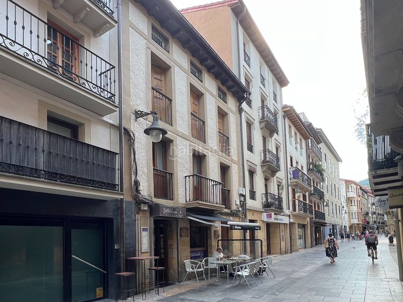 Foto 2bbee398-4532-4d29-a662-9cd1d5e1a0c7. Pis a Zarautz