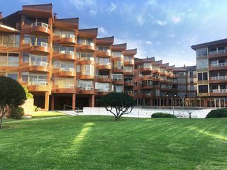Rent Apartment in Zarautz. Apartamento en primera línea de playa