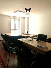 Lloguer Oficina a Salesas - Foncalada - Campoamor. Oficina en alquiler en centro, 1 dormitorio.