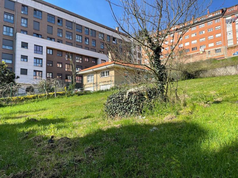 Foto f526adc6-4134-47a1-bc0a-609818f42899. Terreno residenziale in El Cristo Oviedo