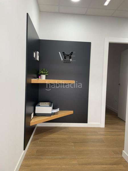 Foto efc2742d-cd99-4631-a5eb-0c6b520ecf25. Rent business premise in favila in Grado