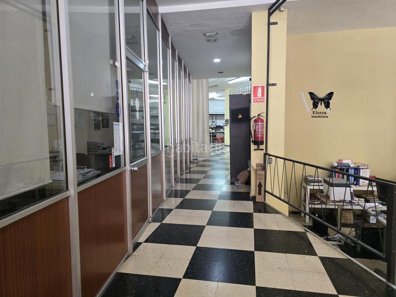 Foto 44332d4f-01f9-40cf-b528-78ed8f2dca4b. Locale commerciale in Masip Oviedo