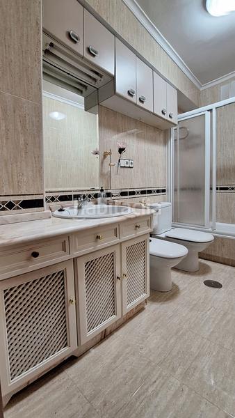 Foto af9d5309-55ab-431b-af63-9b95727dd790. Alquiler piso  en alquiler en pumarín, 3 dormitorios. en Oviedo