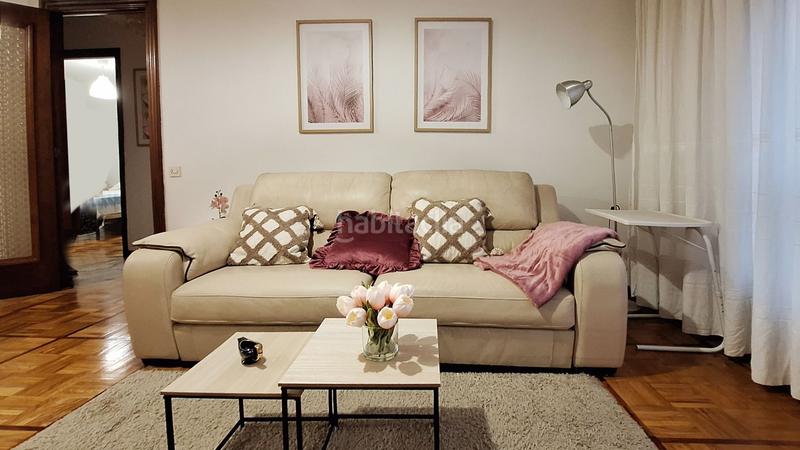 Foto a3376d7a-2965-4e5a-96e2-e9e574ecbdd5. Lloguer pis amb calefacció aparcament a Milán - Pumarín Oviedo