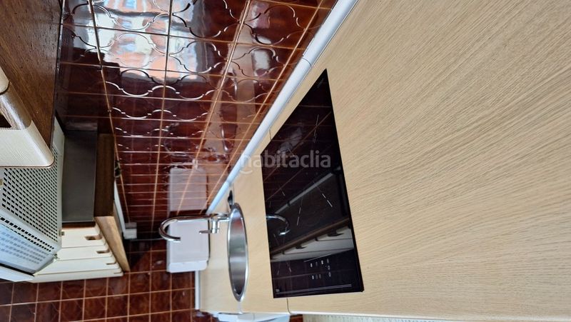 Foto 48ec08d0-93fb-4e7b-9450-33e1dd46168e. Piso  en venta en avda. torrelavega, 3 dormitorios. en Oviedo